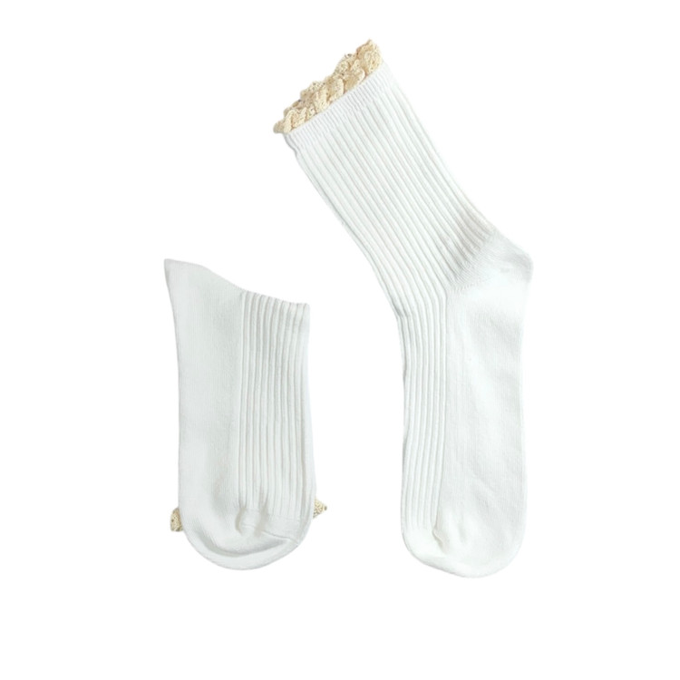 جوراب زنانه ساقدار خارجی سفید
