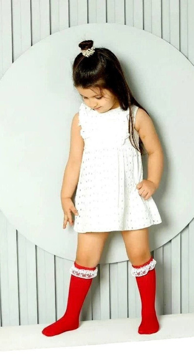 جوراب سهربع بچهگانه COCO با طراحی ساپورتی و لب تور سفید در رنگ قرمز.